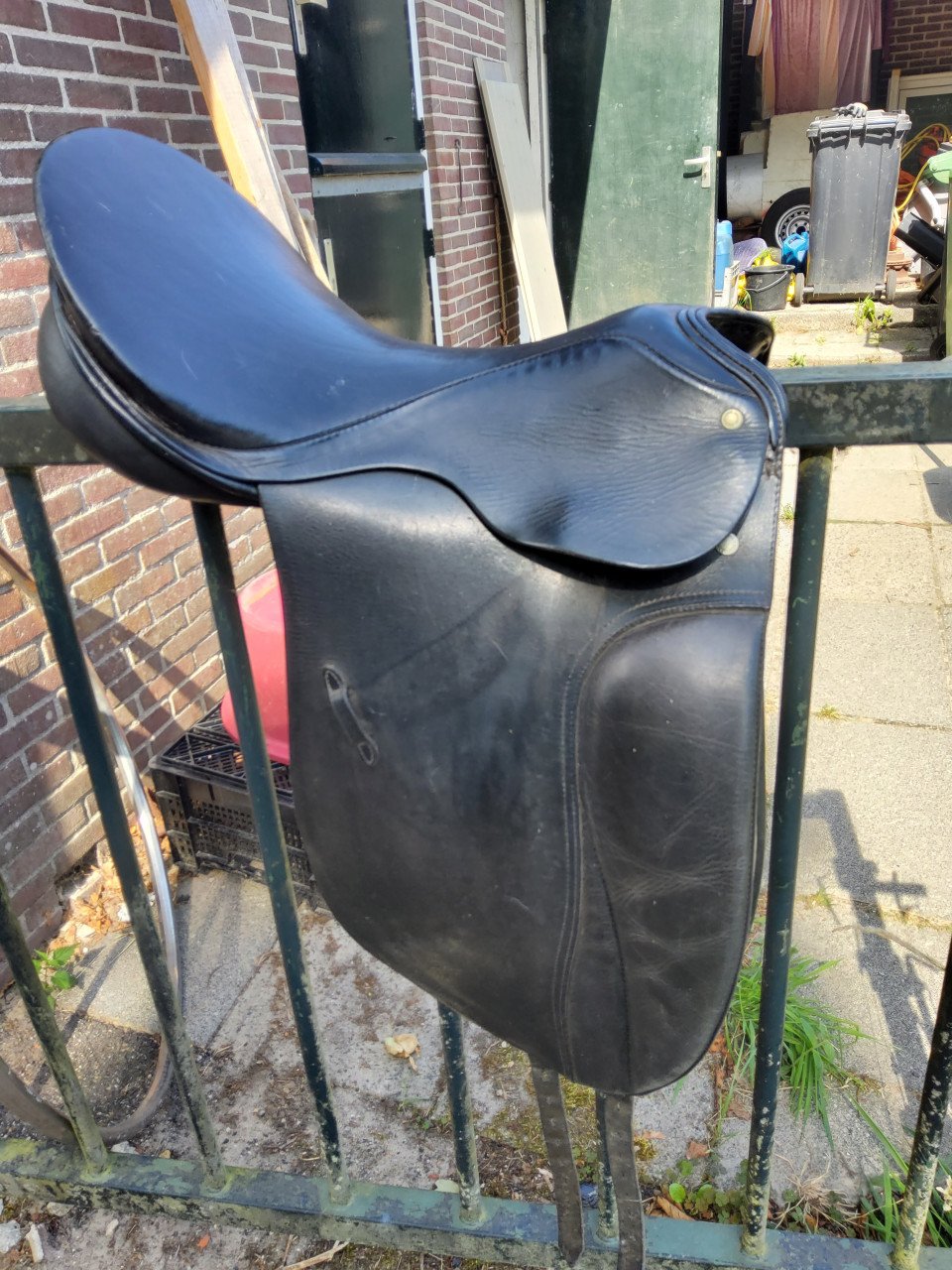 Dressuur zadel grand Gilbert 17,5