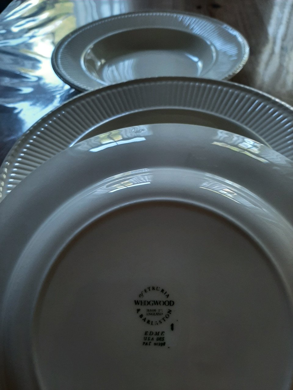 WEDGWOOD EDME - 6  SOEP / DIEPE BORDEN  - DIAMETER 23 CM