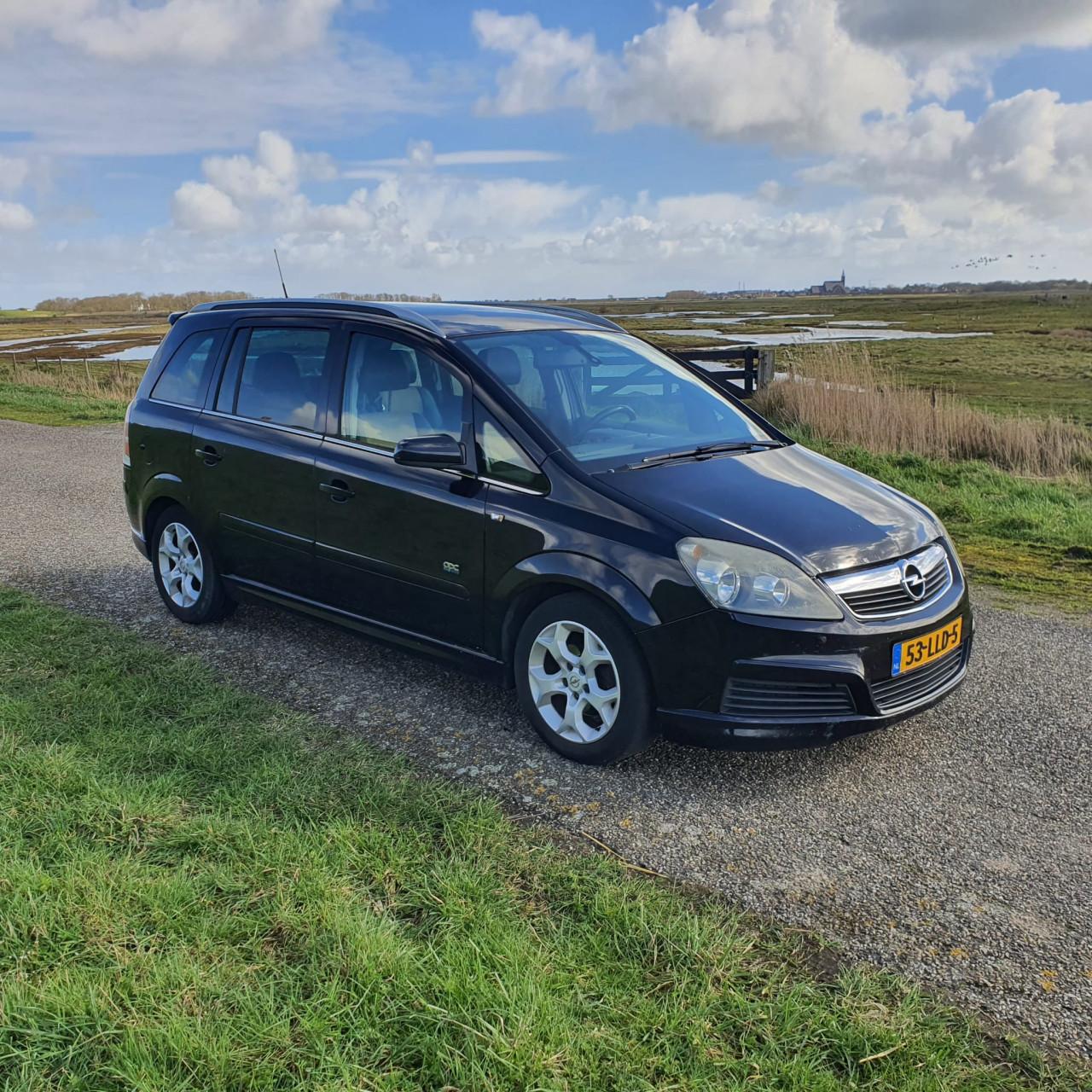 Opel Zafira 1.8 Enjoy OPC Line 7 persoons