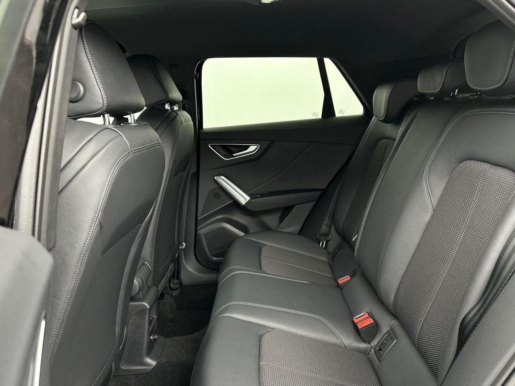 Audi Q2 s edition 35 tfsi 110 kw / 150 pk hatchback 7 vers
