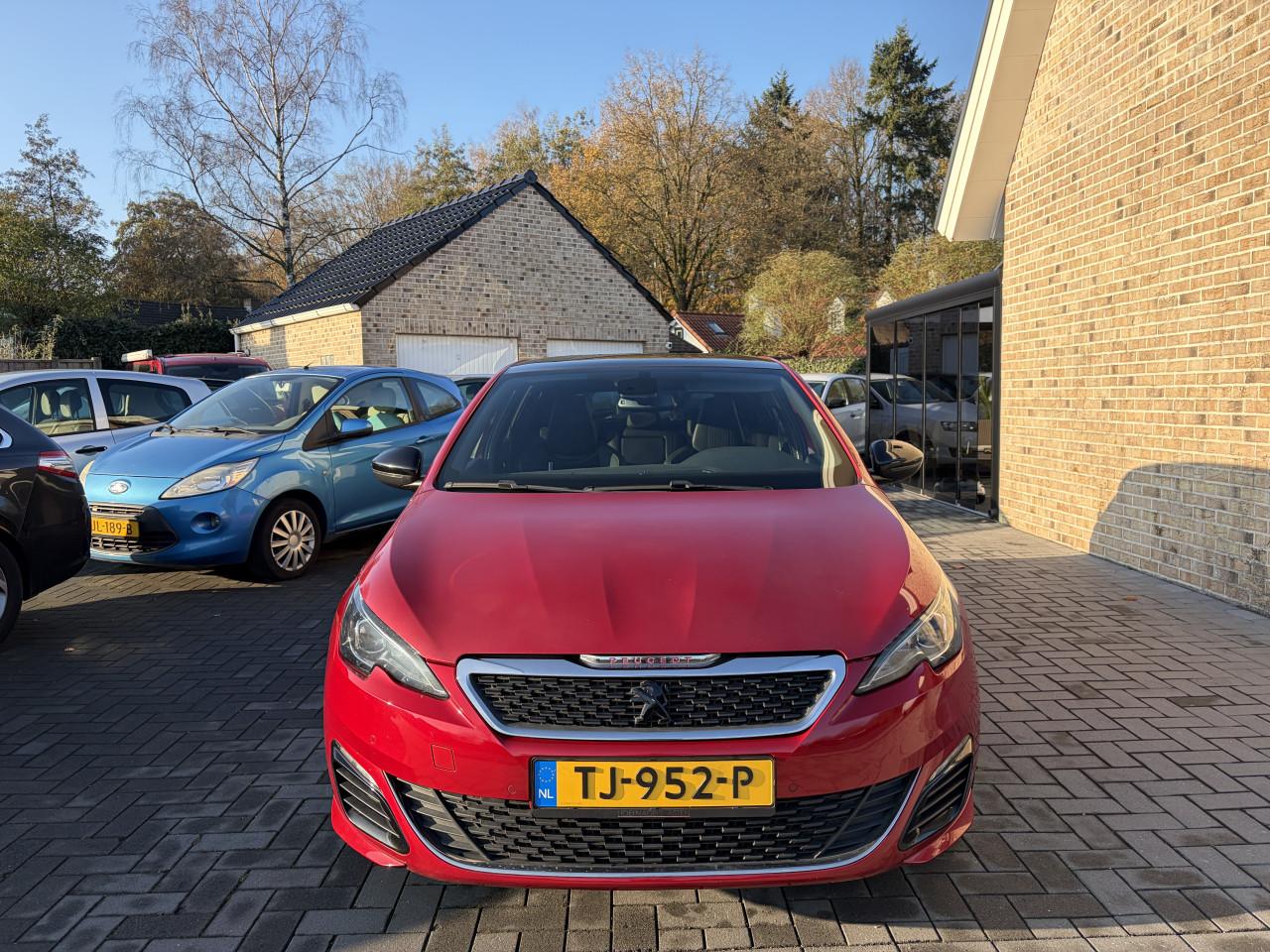 Peugeot 308 1.6e-thp GTI Sport Peugeot 308 1.6e-thp GTI Sport 270pk