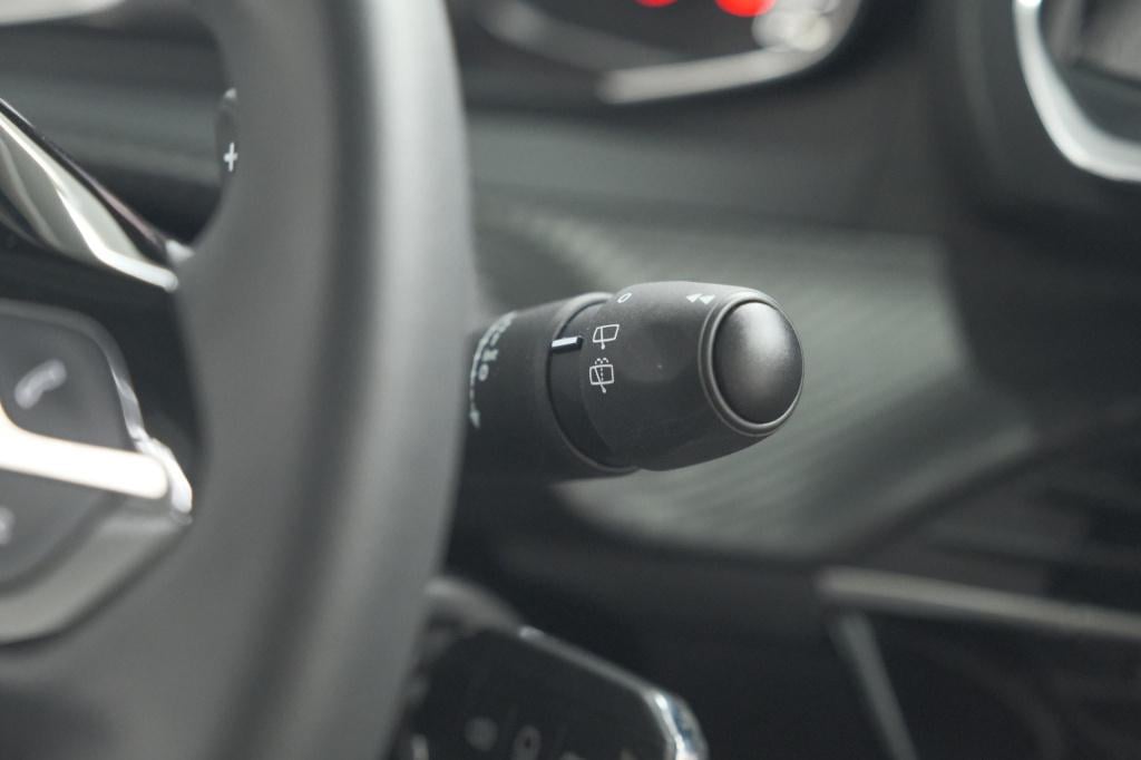 Peugeot 208 puretech 100 eat8 active pack | apple carplay | parkeersensoren