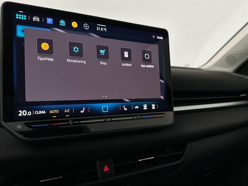 Volkswagen T-roc 1.5 etsi limited edition