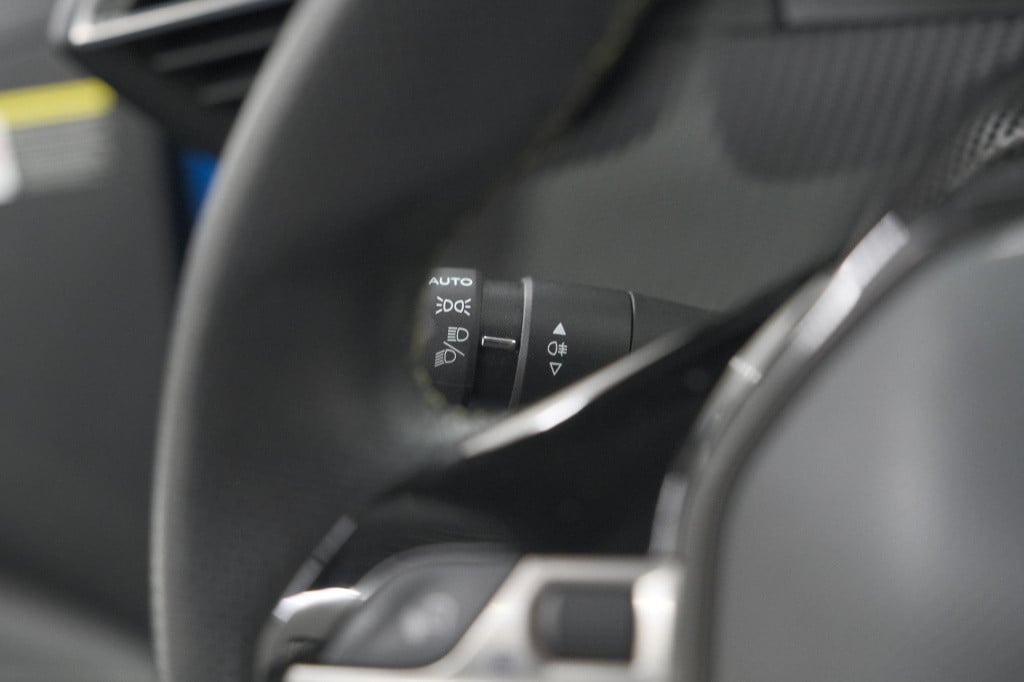 Peugeot 208 ev gt pack 50 kwh | camera | adapieve cruise control | stoelver