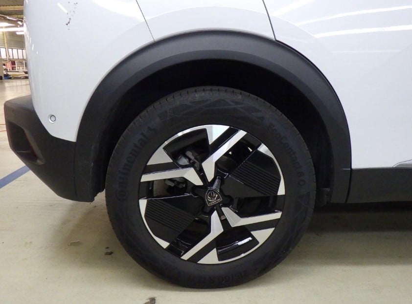 Peugeot 2008 1.2 puretech 130pk eat8 gt