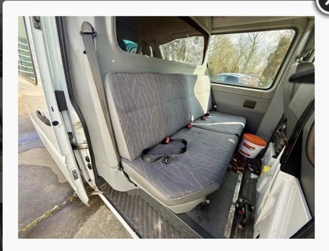 Mercedes Sprinter 7 persoons verhuis- of vakantiebus te huur