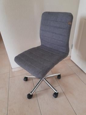 Mooie bureaustoel (in goede staat )