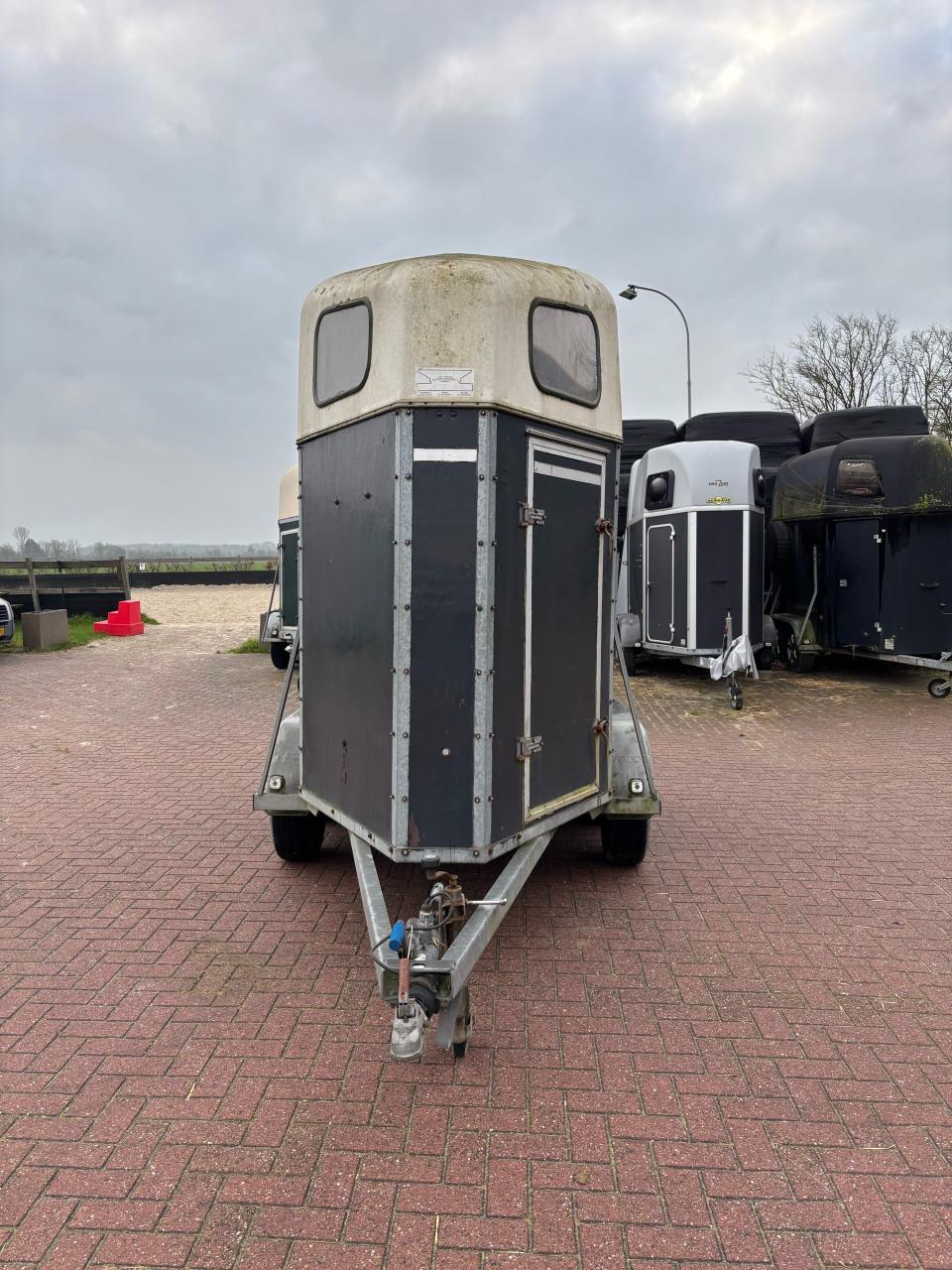 Waco 1,5 paardstrailer