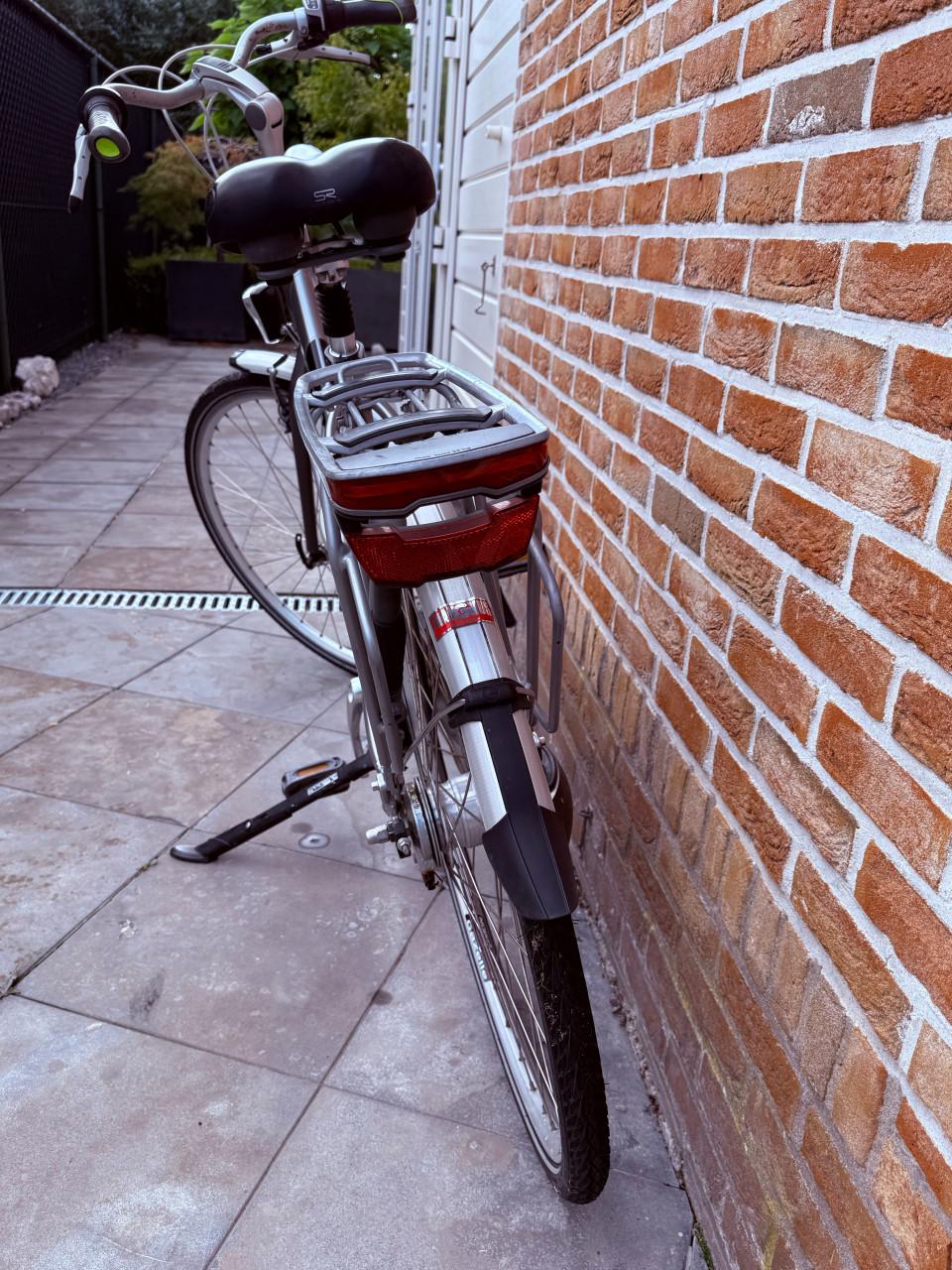 Gazelle orange dames fiets 28 inch