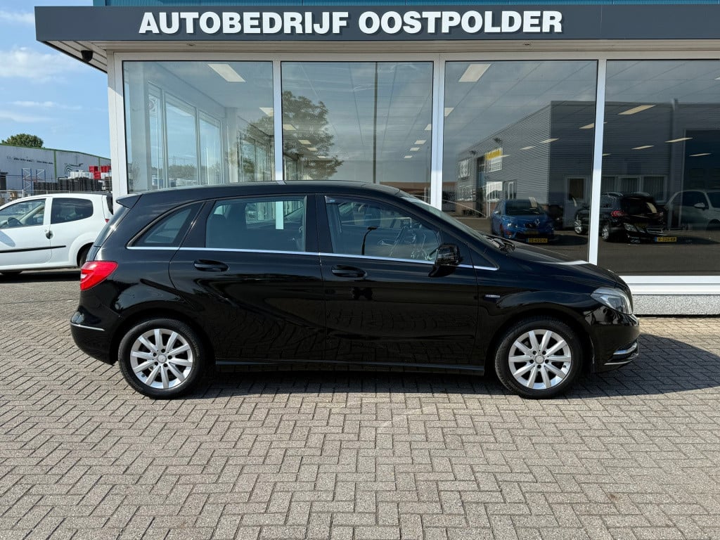 Mercedes-Benz B-Klasse 180 ambition