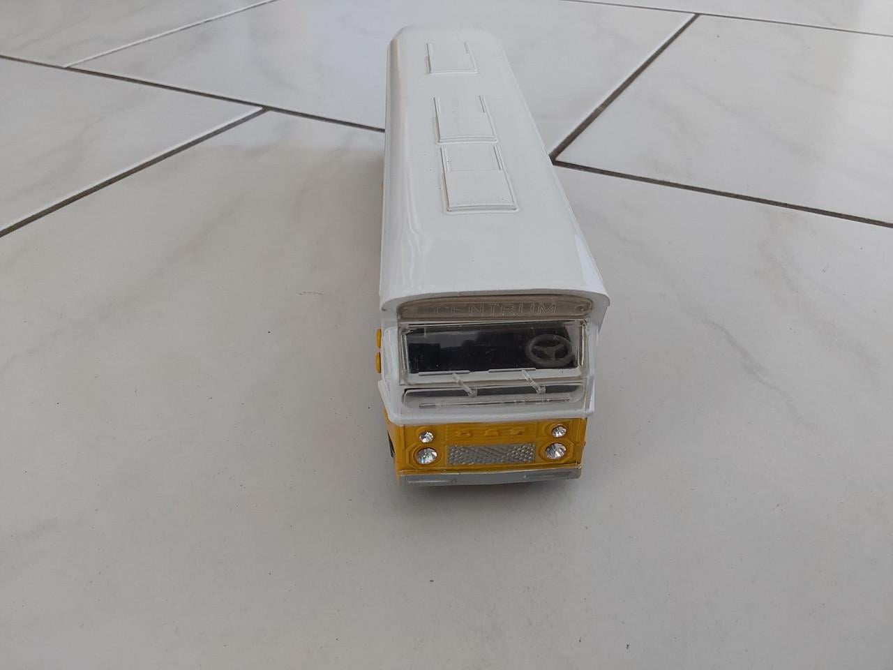 Miniatuur autobus ZWN