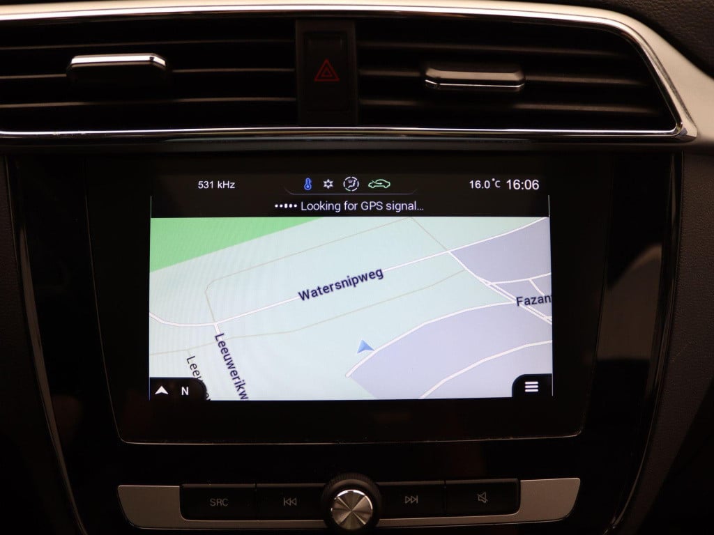 MG Zs-ev mg luxury 45 kwh | automaat | panorama dak | leder | navigatie | a