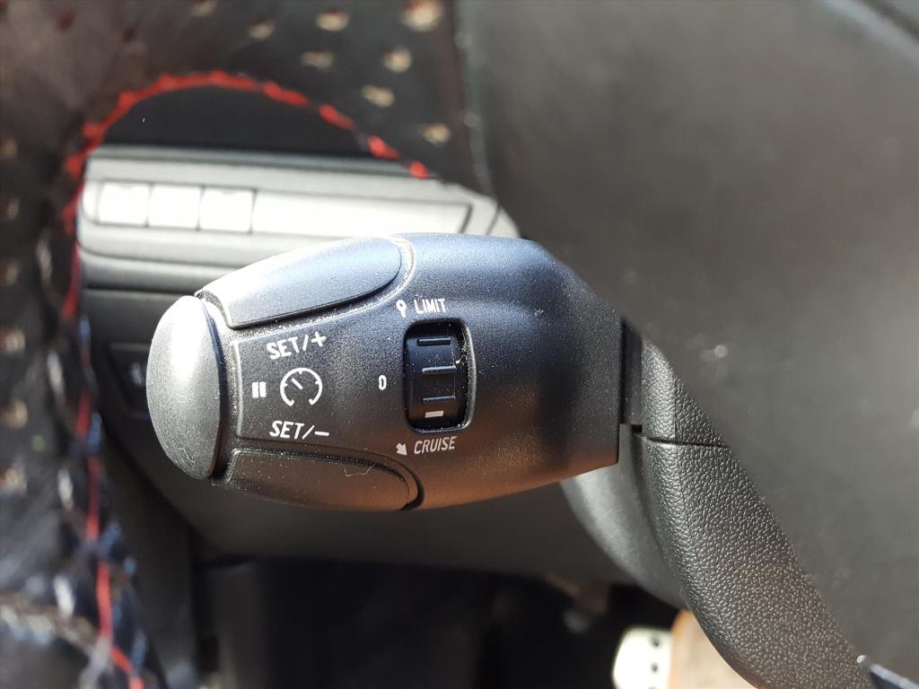 Peugeot 208 gtline 1.2-110pk automaat (eat6) trekhaak | apple carplay & and