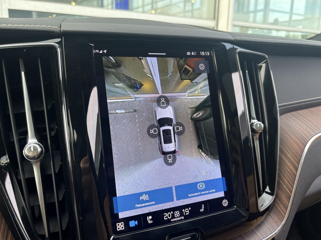 Volvo XC60 t6 398pk recharge bright inscription| luchtvering| adap.cruise|