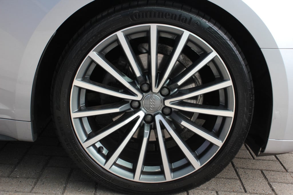 Audi A5 sportback 2.0 tfsi mhev sport s-line edition | pano. | 19'' | half 