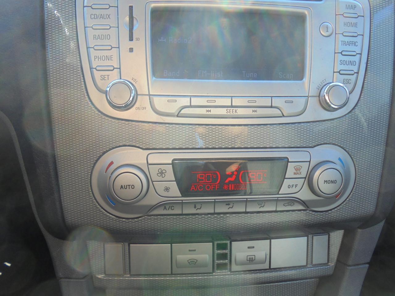 Focus  Wagon 1.8 Limited Edition  A.P.K Oktober 2026 N.A.P 222.190 Km