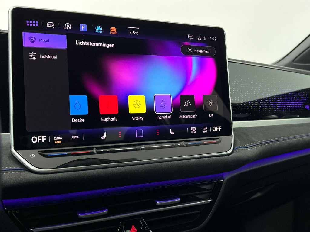 Volkswagen Passat variant r-line business 1.5 110 kw / 150 pk etsi variant 