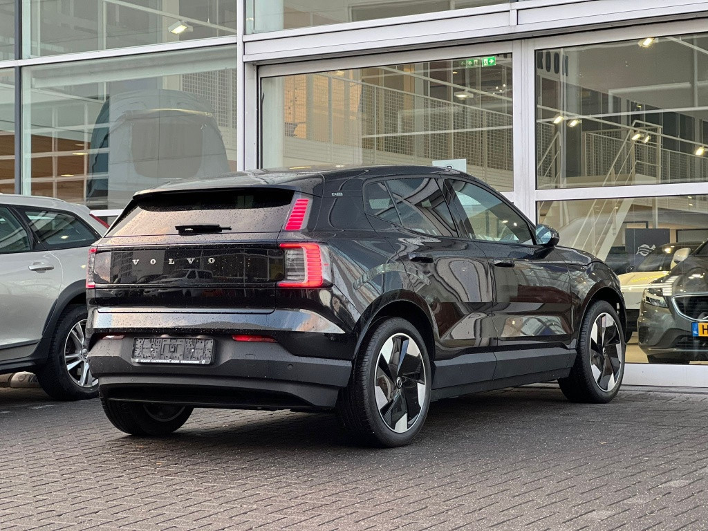 Volvo Ex30 extended range plus | nieuwprijs € 46.122