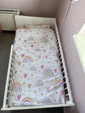 Peuterbed inclusief matras en lade