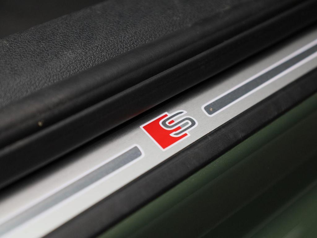 Audi A4 avant 40 tfsi s edition competition | panoramadak | 2x s-line | vir