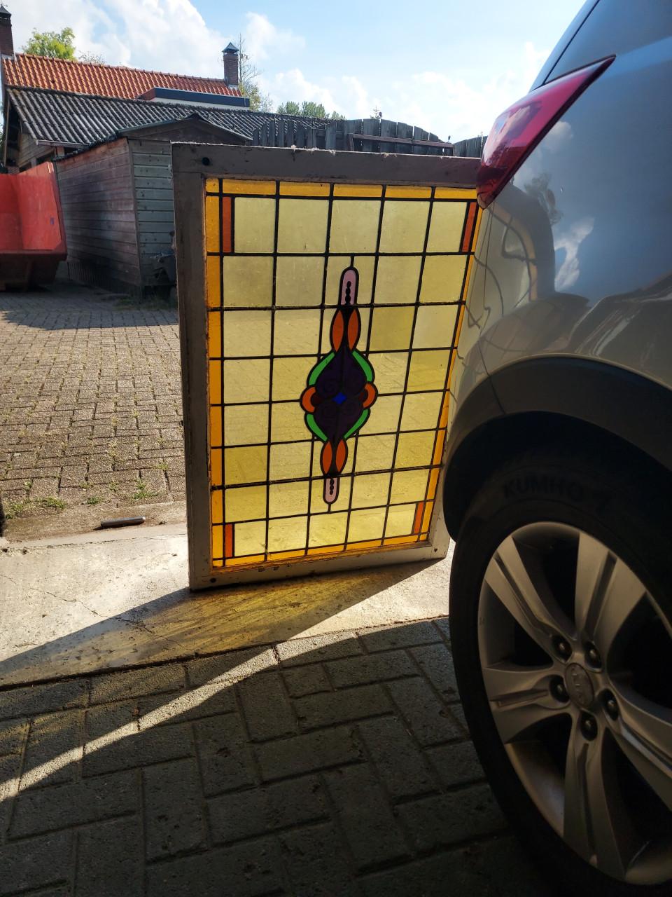 Oud Glas-in-loodraam