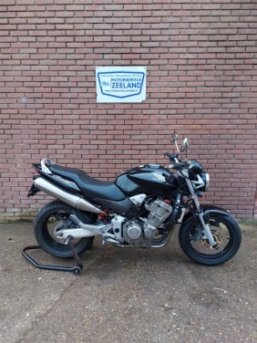 Honda CB900F Hornet (plaatje!)