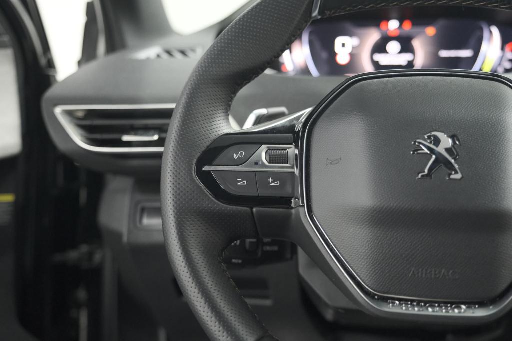 Peugeot 5008 hybrid 136 e-dcs6 gt | camera | dodehoekdetectie | navigatie |