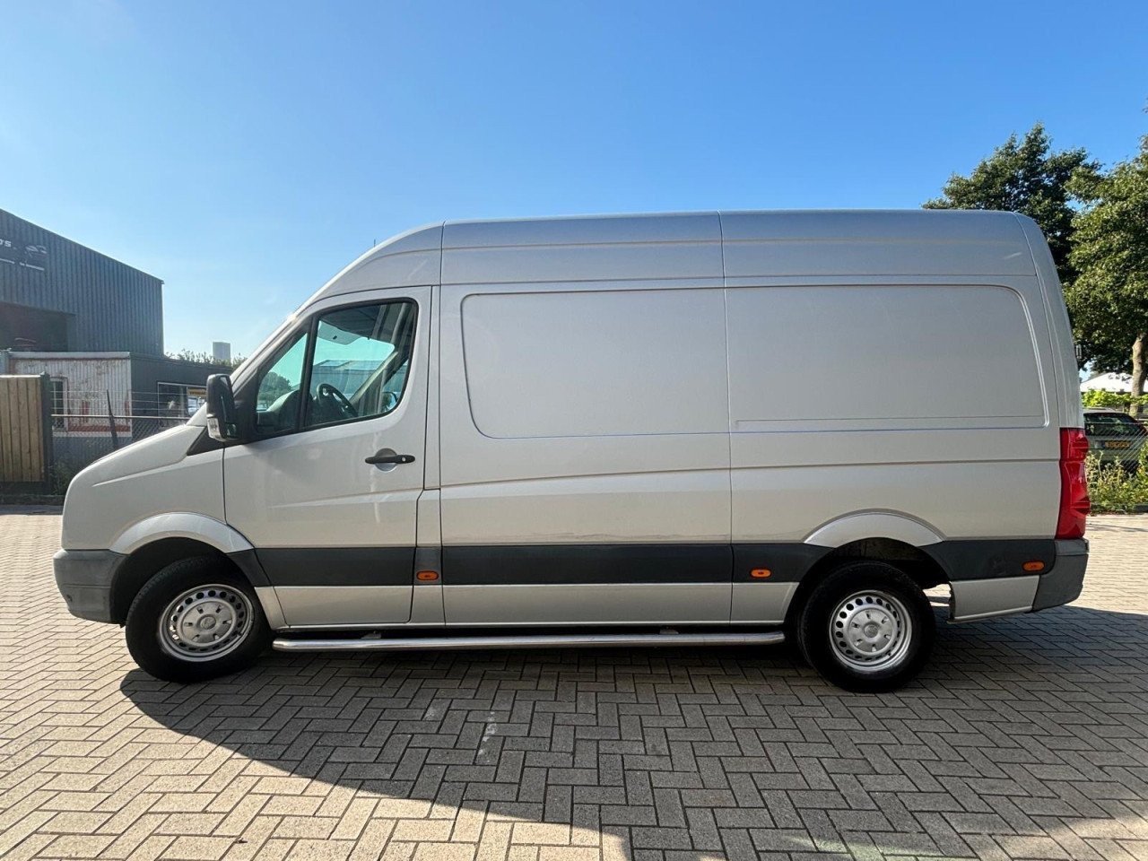 Volkswagen Crafter 28 2.5 TDI L2H2- 212.140Km