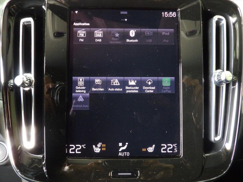 Volvo XC40 t5 plug-in hybrid 262pk aut plus dark