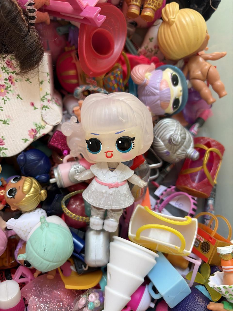 L.O.L Suprise poppetjes en accessoires