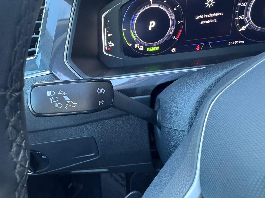 Volkswagen Tiguan 1.4 tsi ehybrid life