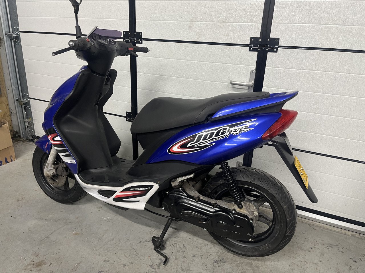 Yamaha Jog RR brom scooter watergekoeld