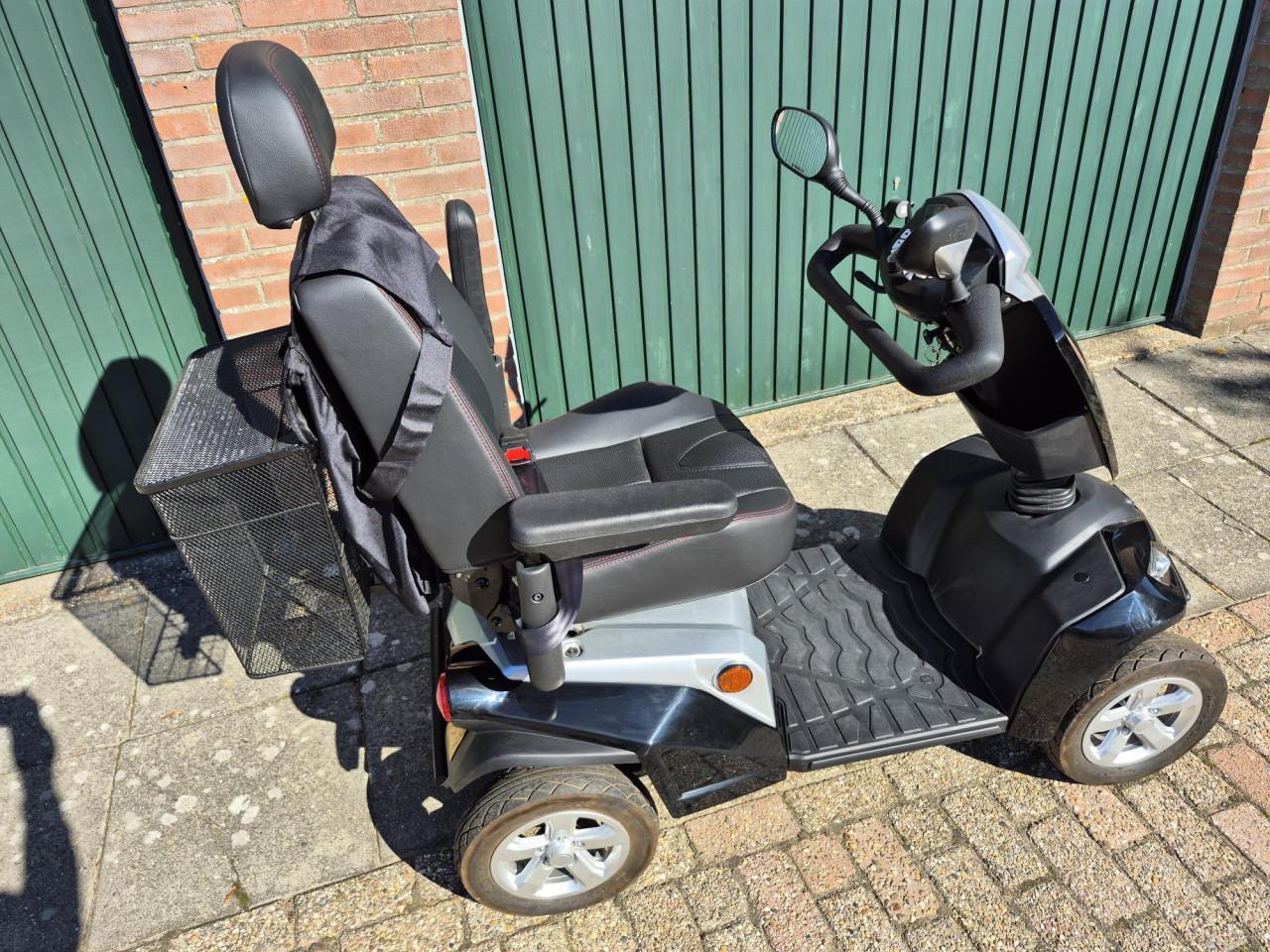 Scootmobiel Kymco New Maxer
