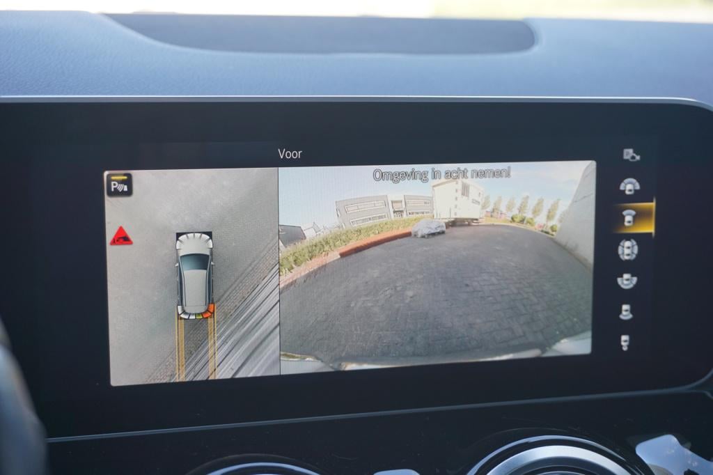 Mercedes-Benz B-Klasse 220 launch edition premium plus climate / navi / pan