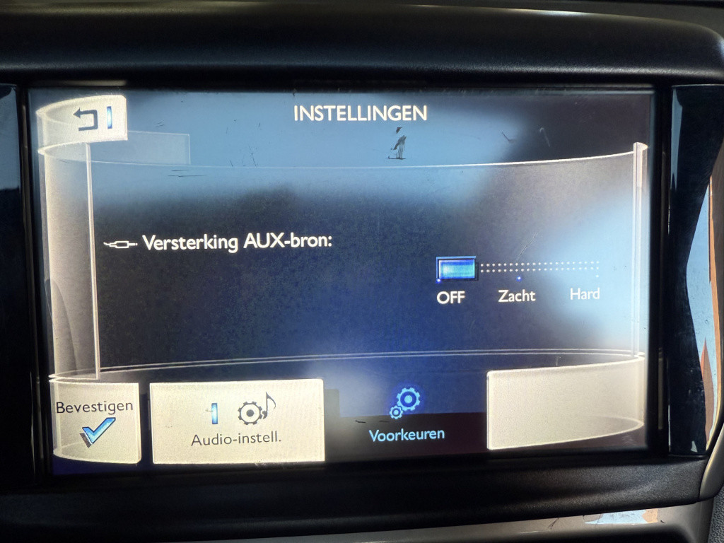 Peugeot 208 1.6 vti 120pk panoramdak 3-drs
