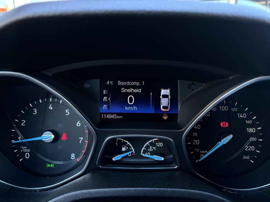 Ford Focus wagon 1.0-126pk titanium/ trekhaak