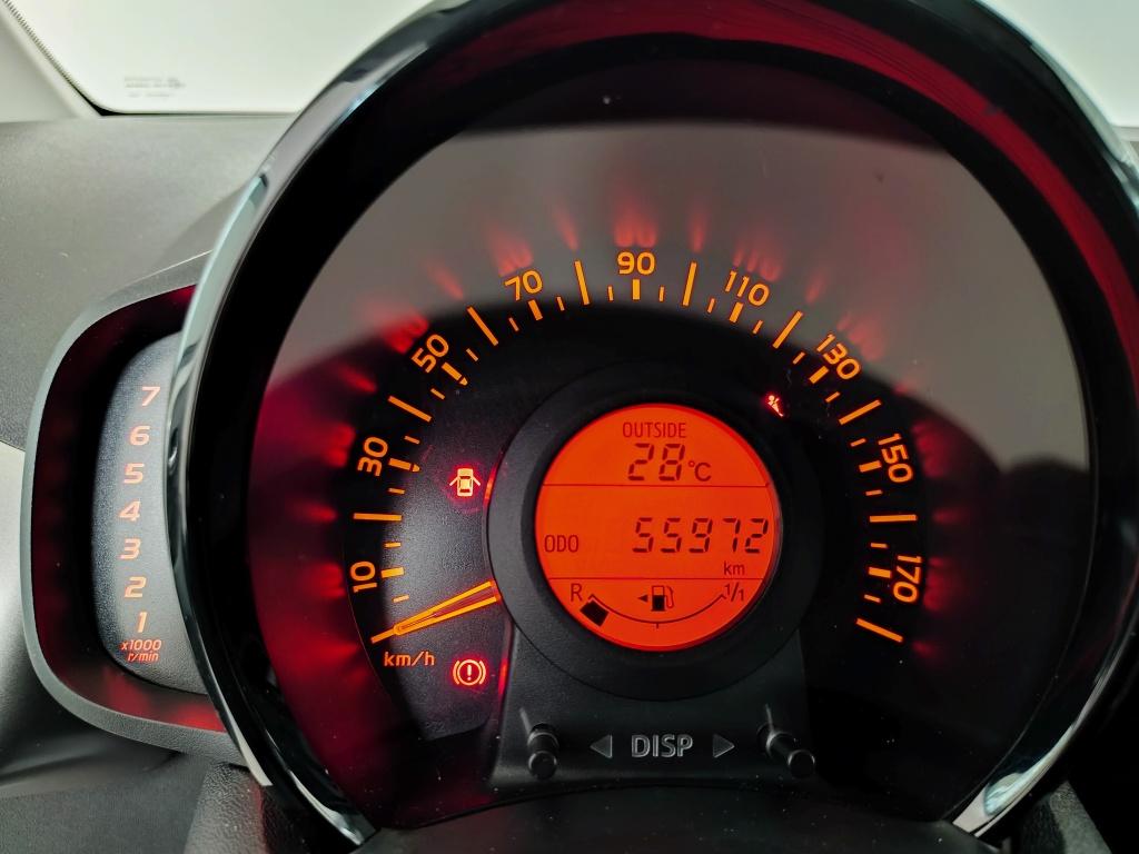 Toyota Aygo 1.0 vvt-i x-play|afneembare trekhaak|cruise control
