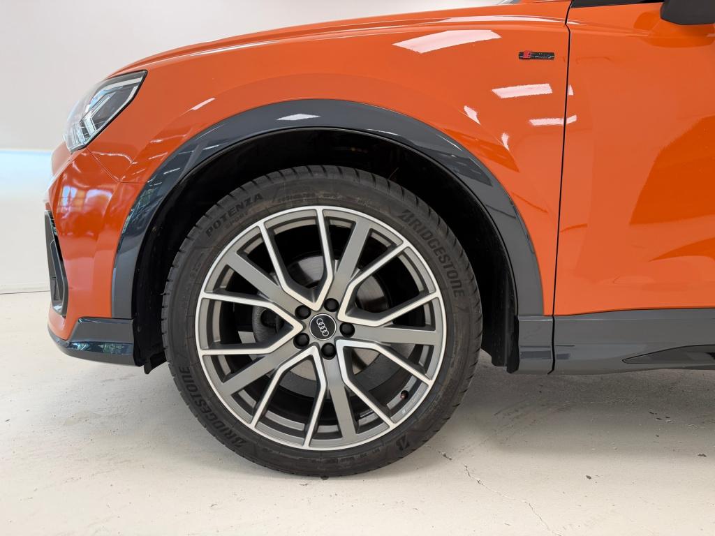 Audi Q3 35 tfsi edition one s-line | panoramadak | bang & olufsen | leer