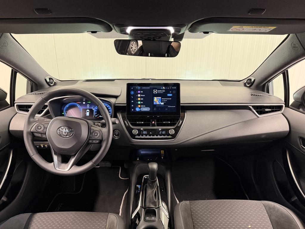 Toyota Corolla Touring Sports hybrid 180 executive