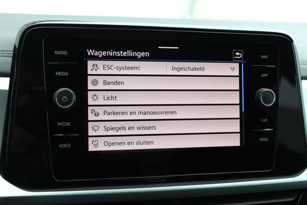 Volkswagen T-roc 1.5 tsi life edition 150pk dsg7