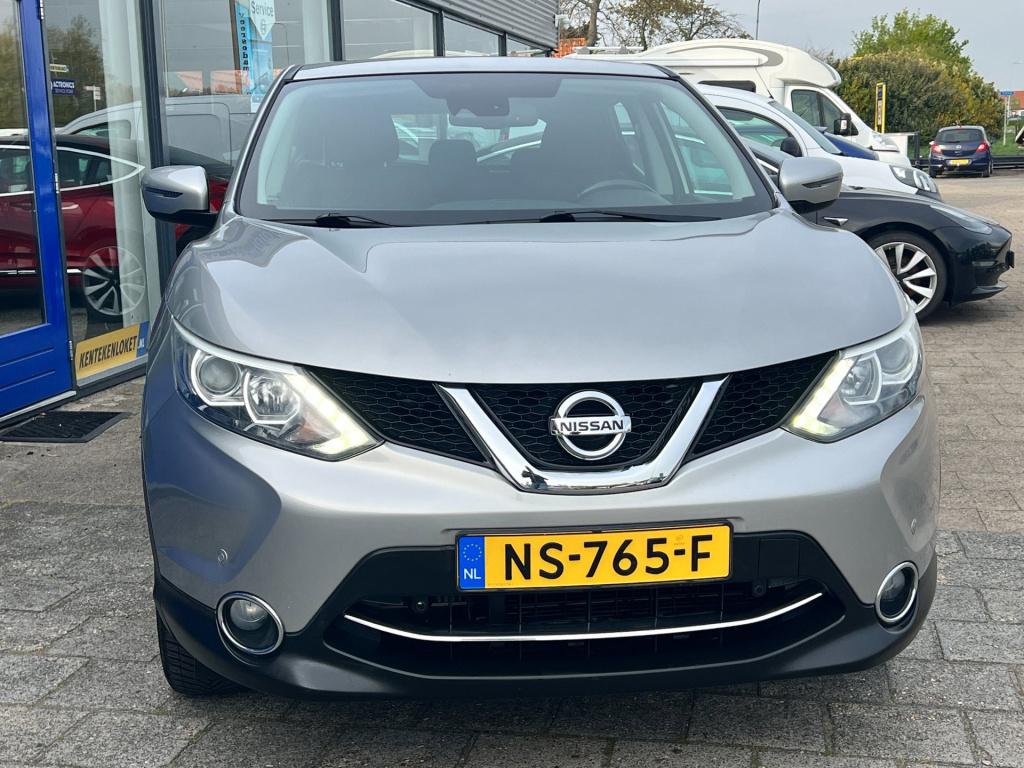 Nissan Qashqai 1.6 tekna, camera, trekhaak enz..
