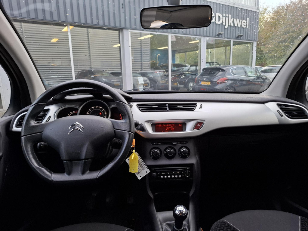 Citroen C3 1.4i dynamique pano/airco/cruise/trekhaak