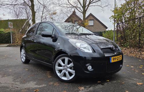 Toyota Yaris TS 1.8
