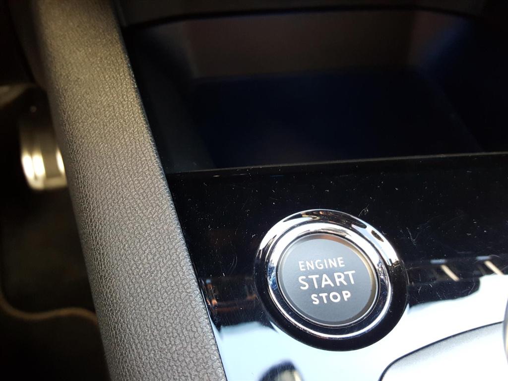 Peugeot 5008 gt 1.2-130pk automaat(t8/7p)trekhaak | apple carplay&android a