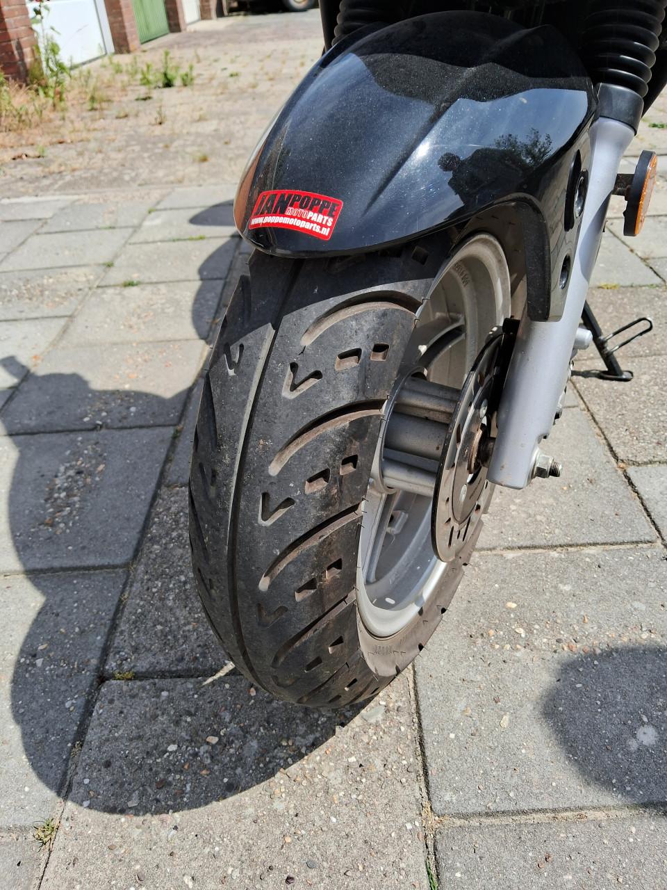 Te koop, Snorscooter SYM Orbit 1 25km