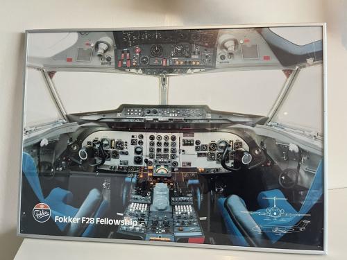 Ingelijste poster cockpit F28 Fokker friendship