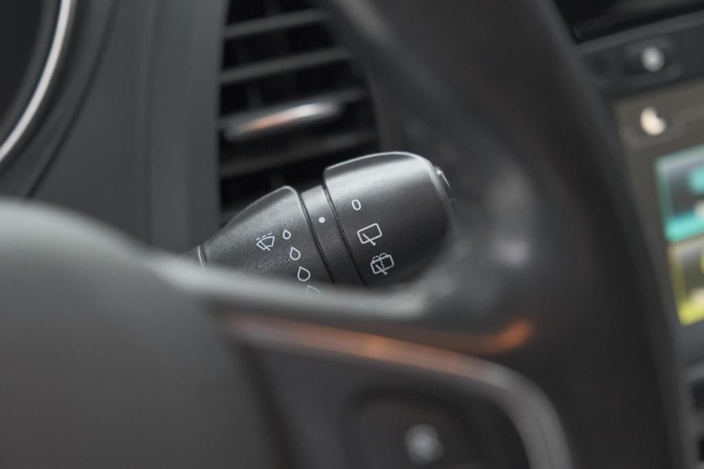 Renault Captur 0.9 tce limited | trekhaak | navigatie | pack comfort | park