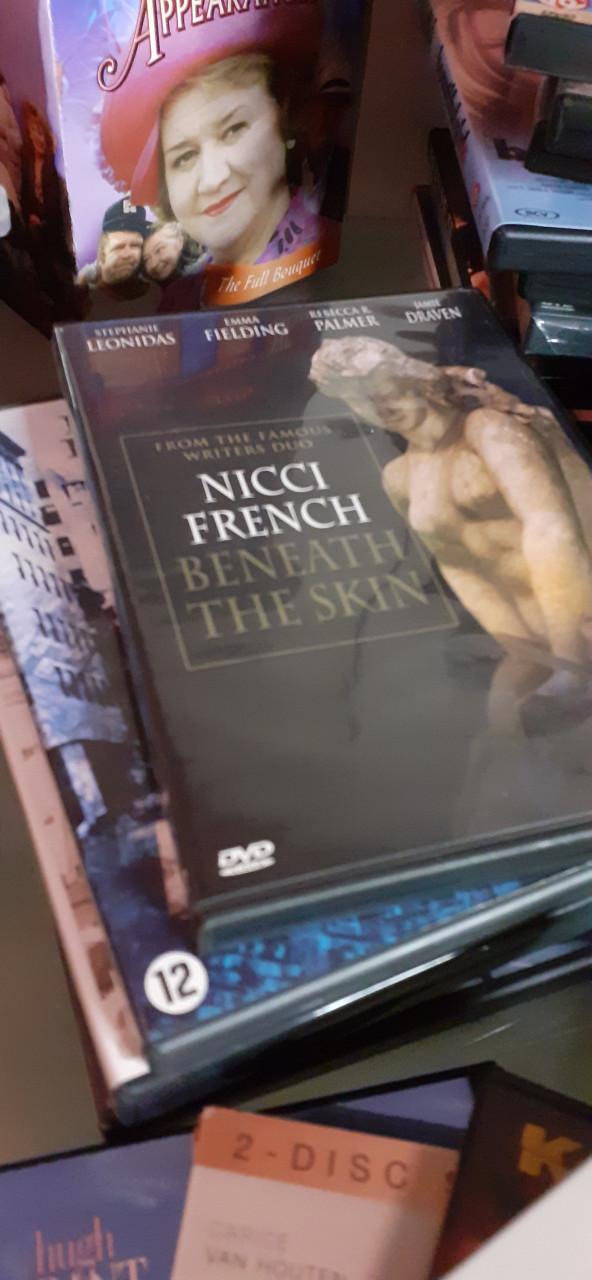 Dvd,s banaanen doos vol