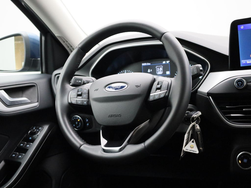 Ford Focus wagon 1.0 ecoboost hybrid trend edition business | lmv | camera 