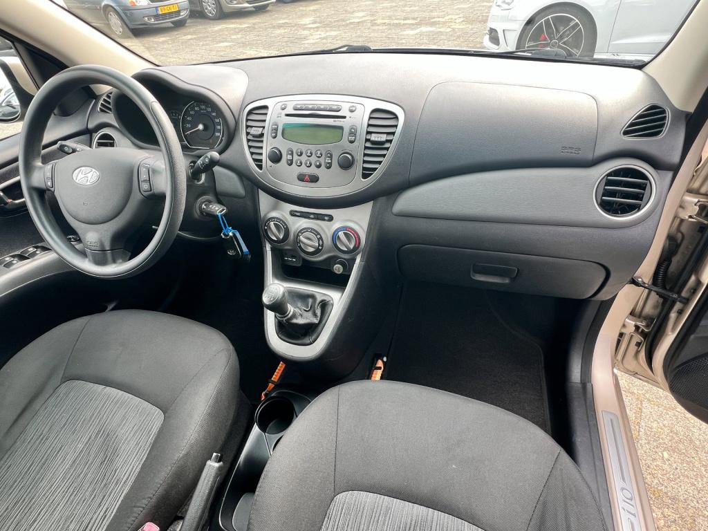 Hyundai I 10 1.2 i-motion cool, airco enz..